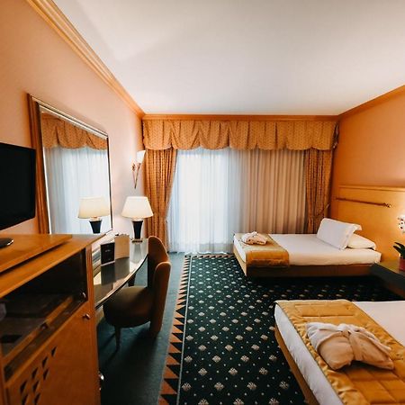 פומזיה Shg Hotel Antonella מראה חיצוני תמונה