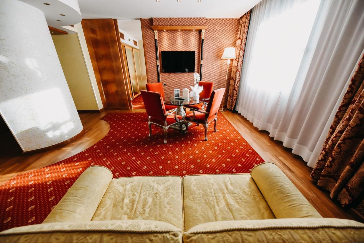 פומזיה Shg Hotel Antonella מראה חיצוני תמונה