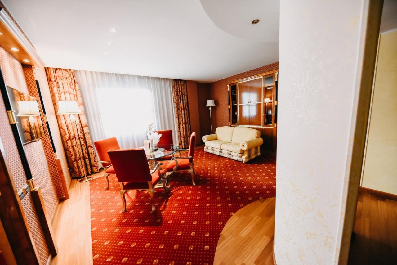 פומזיה Shg Hotel Antonella מראה חיצוני תמונה