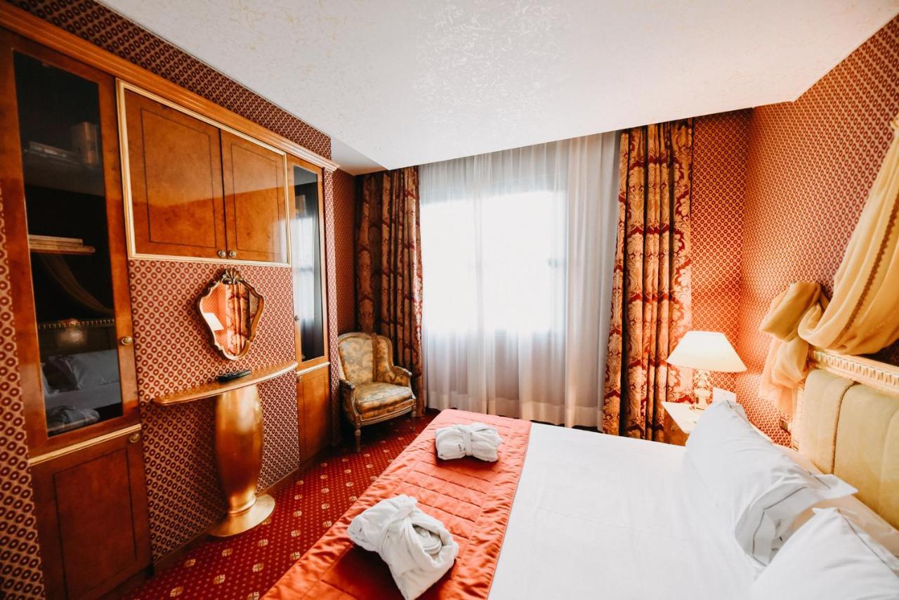 פומזיה Shg Hotel Antonella מראה חיצוני תמונה