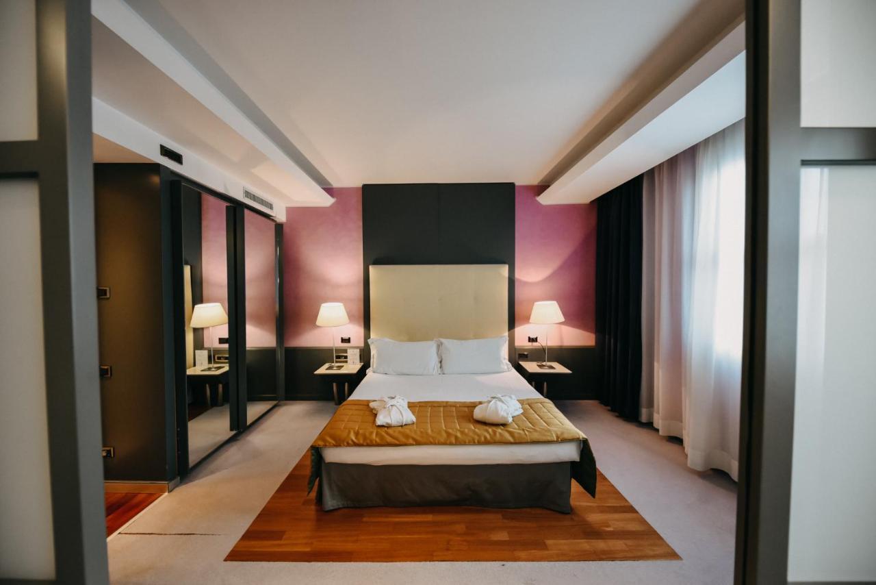 פומזיה Shg Hotel Antonella מראה חיצוני תמונה